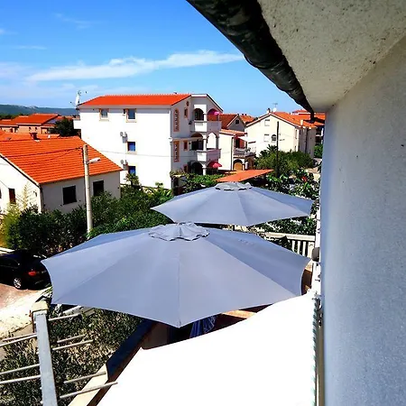 Atlija Affittacamere Biograd Na Moru