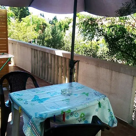 Affittacamere Atlija Biograd Na Moru